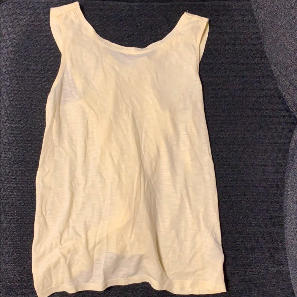 Yellow gap tank top
